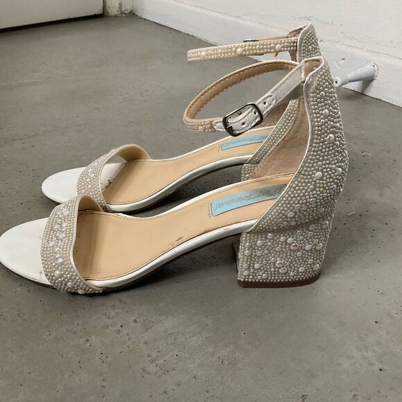 Betsey Johnson Mari Block Heel Evening Sandals - Picture 4 of 11